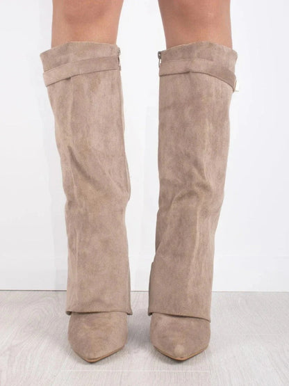 Elva | Elegante Suede-Stiefel mit goldenen Details