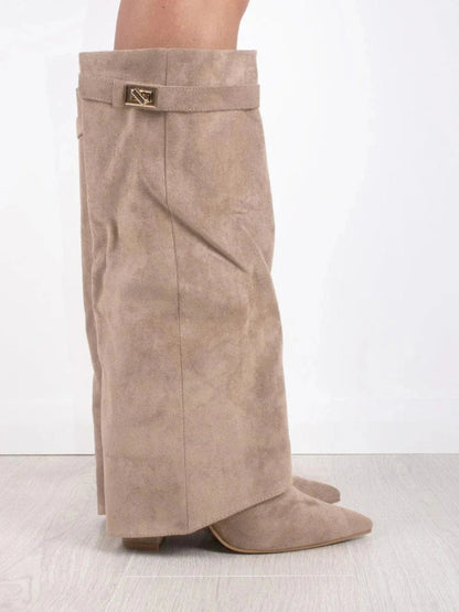 Elva | Elegante Suede-Stiefel mit goldenen Details